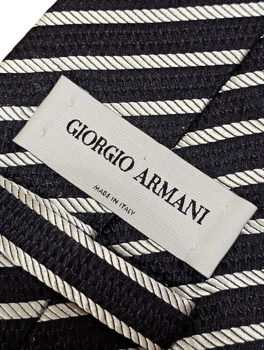 GIORGIO ARMANI TIE - Picture 12 of 14